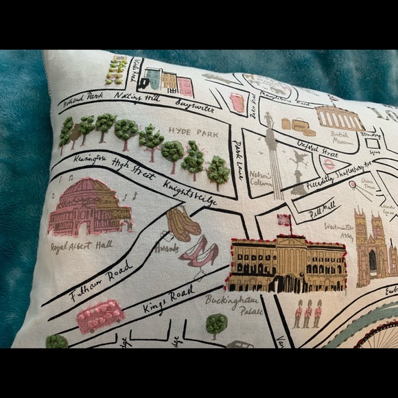 Map of London Down Throw Pillow NOWT - Picture 3 of 6